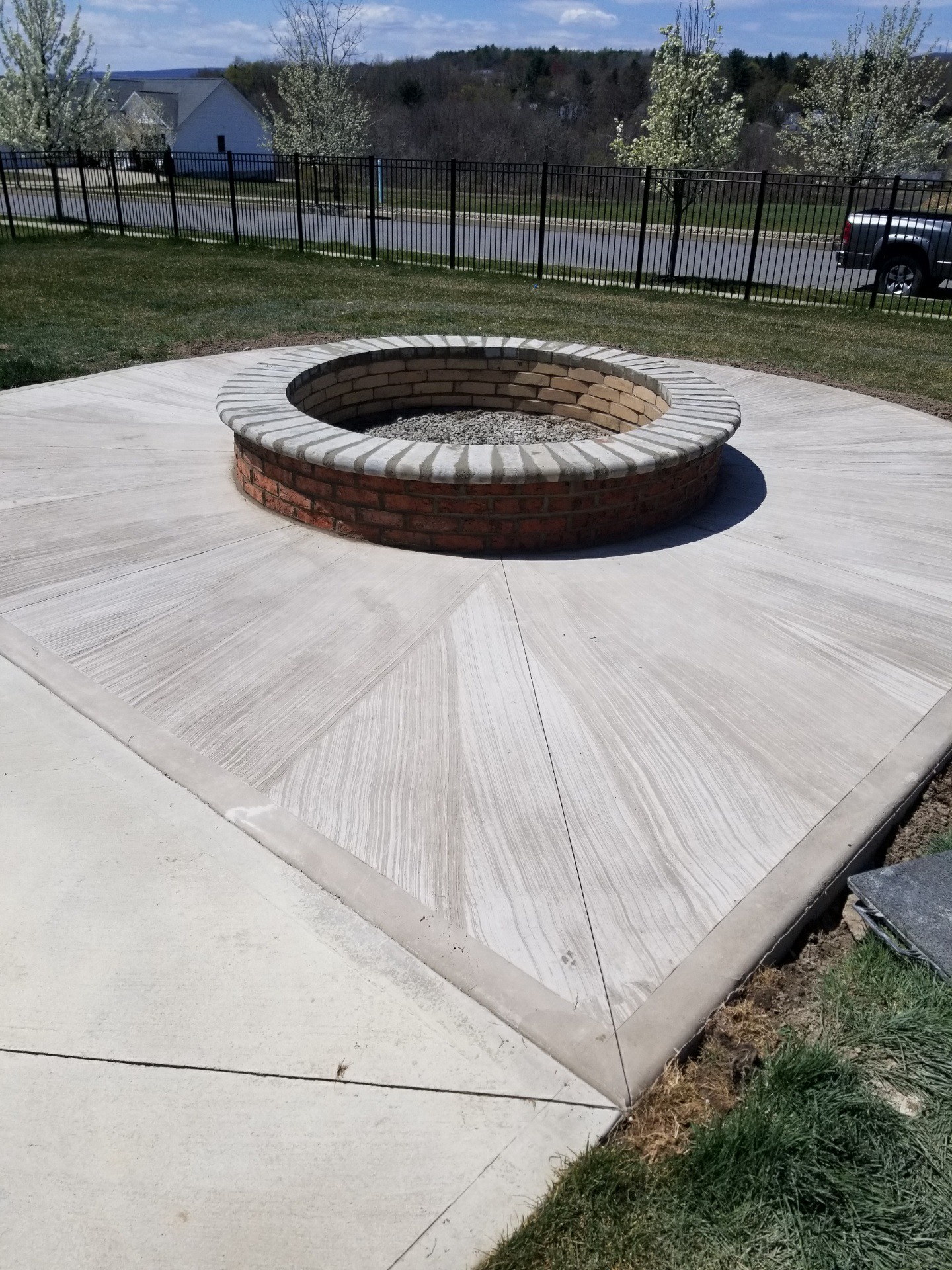 Custom Brick Fire Pit & Concrete Patio